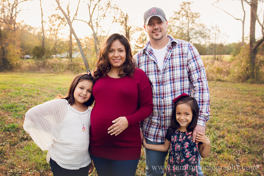 SamiM Photography What to wear for your portrait session Maternity 