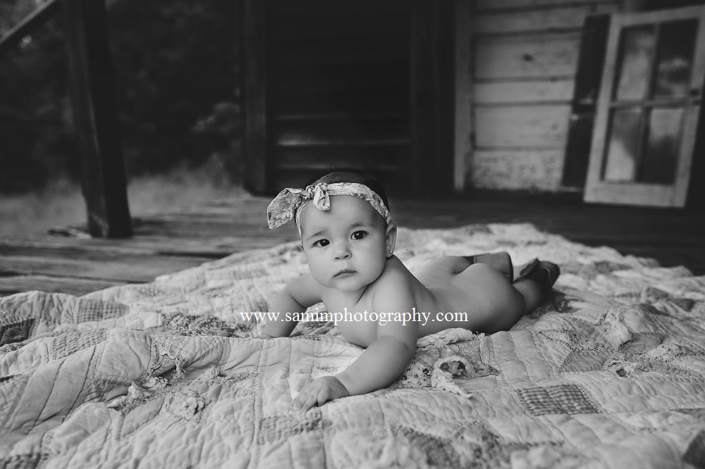 Ashburn GA photography 6 month outdoors session