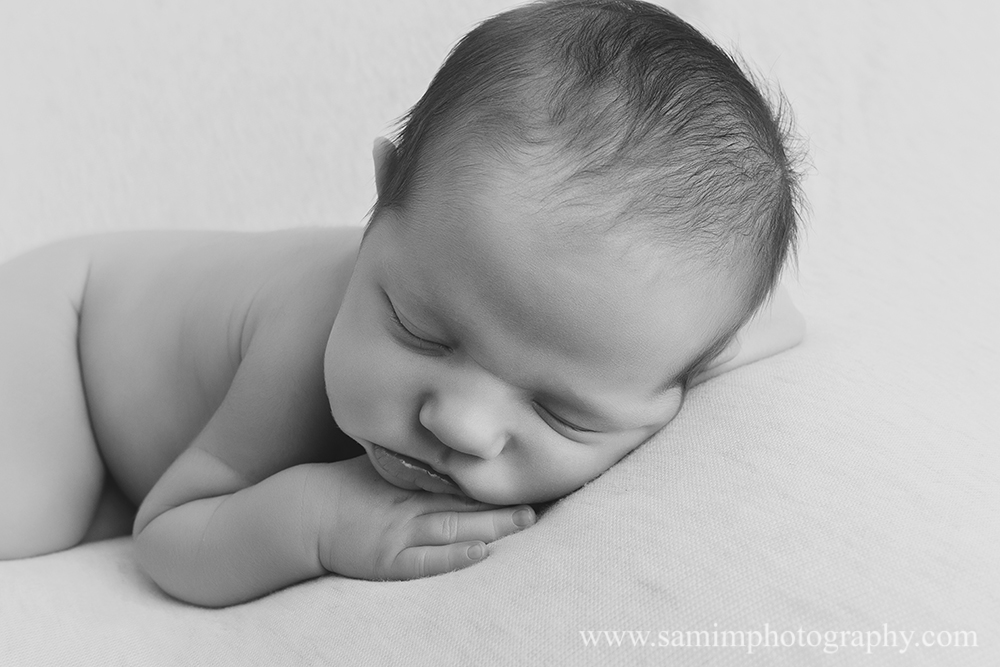 valdosta GA photographer neutral studio newborn session