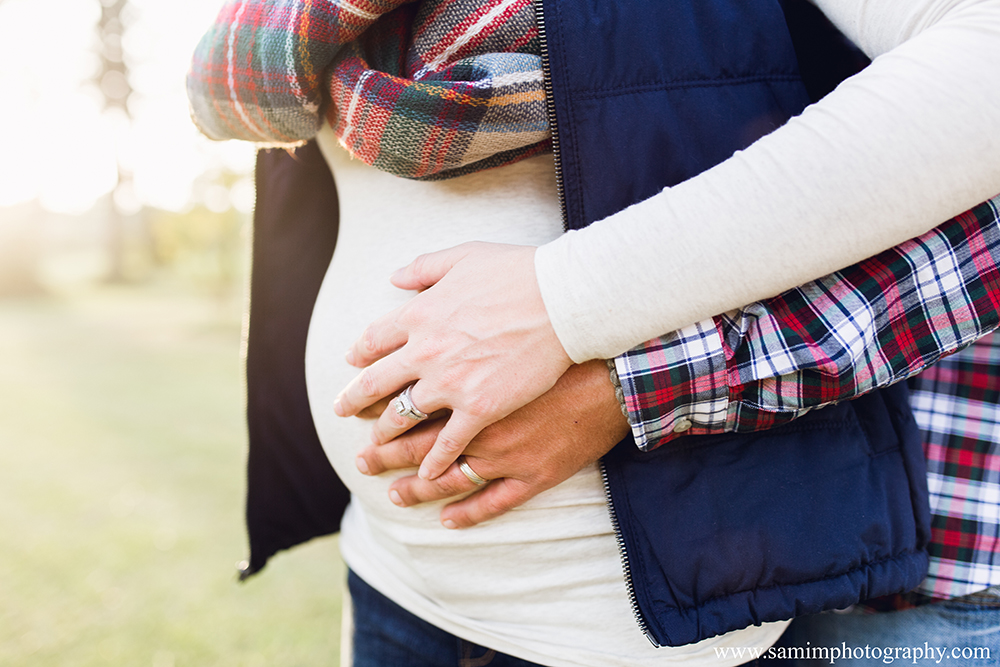 Ashburn Ga Photographer Fall Plaid Maternity Session