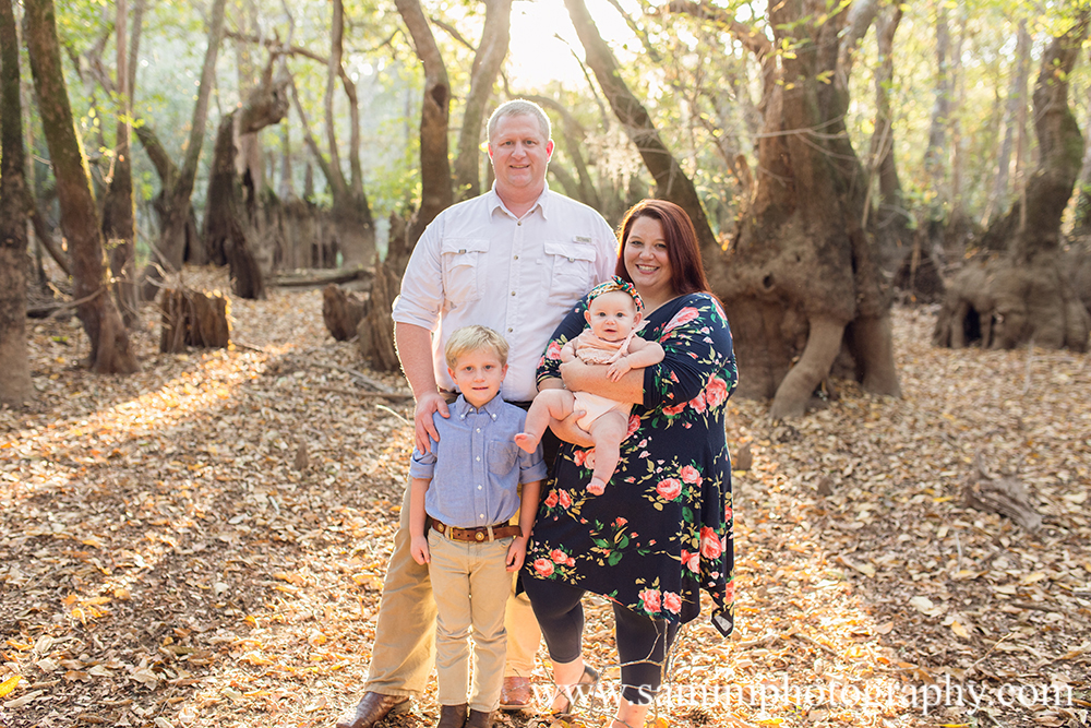 Ashburn Ga Photographer Country Family session Ross Lake wildflower