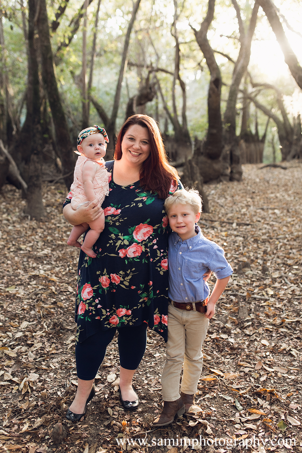 Ashburn Ga Photographer Country Family session Ross Lake wildflower