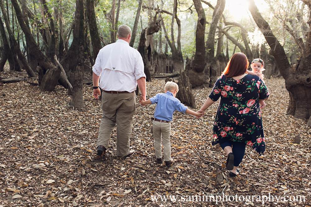 Ashburn Ga Photographer Country Family session Ross Lake wildflower