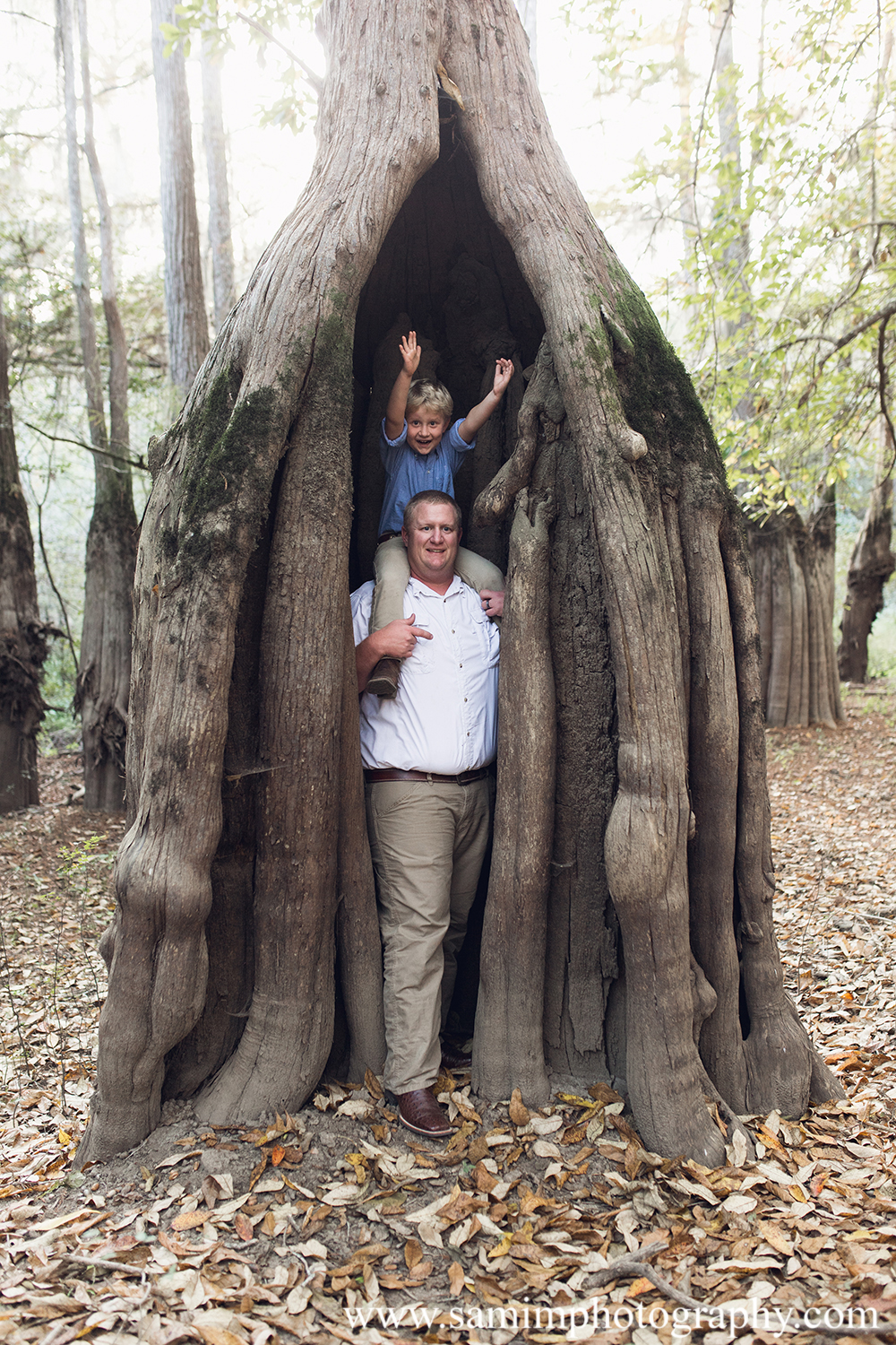 Ashburn Ga Photographer Country Family session Ross Lake wildflower