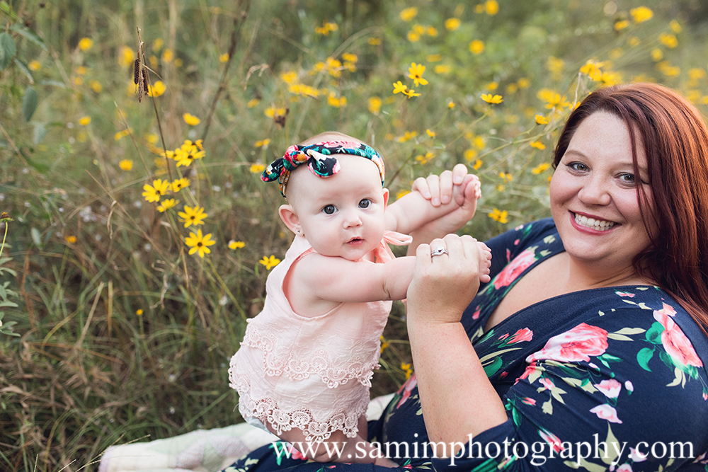 Ashburn Ga Photographer Country Family session Ross Lake wildflower