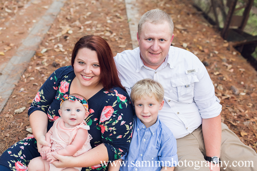 Ashburn Ga Photographer Country Family session Ross Lake wildflower