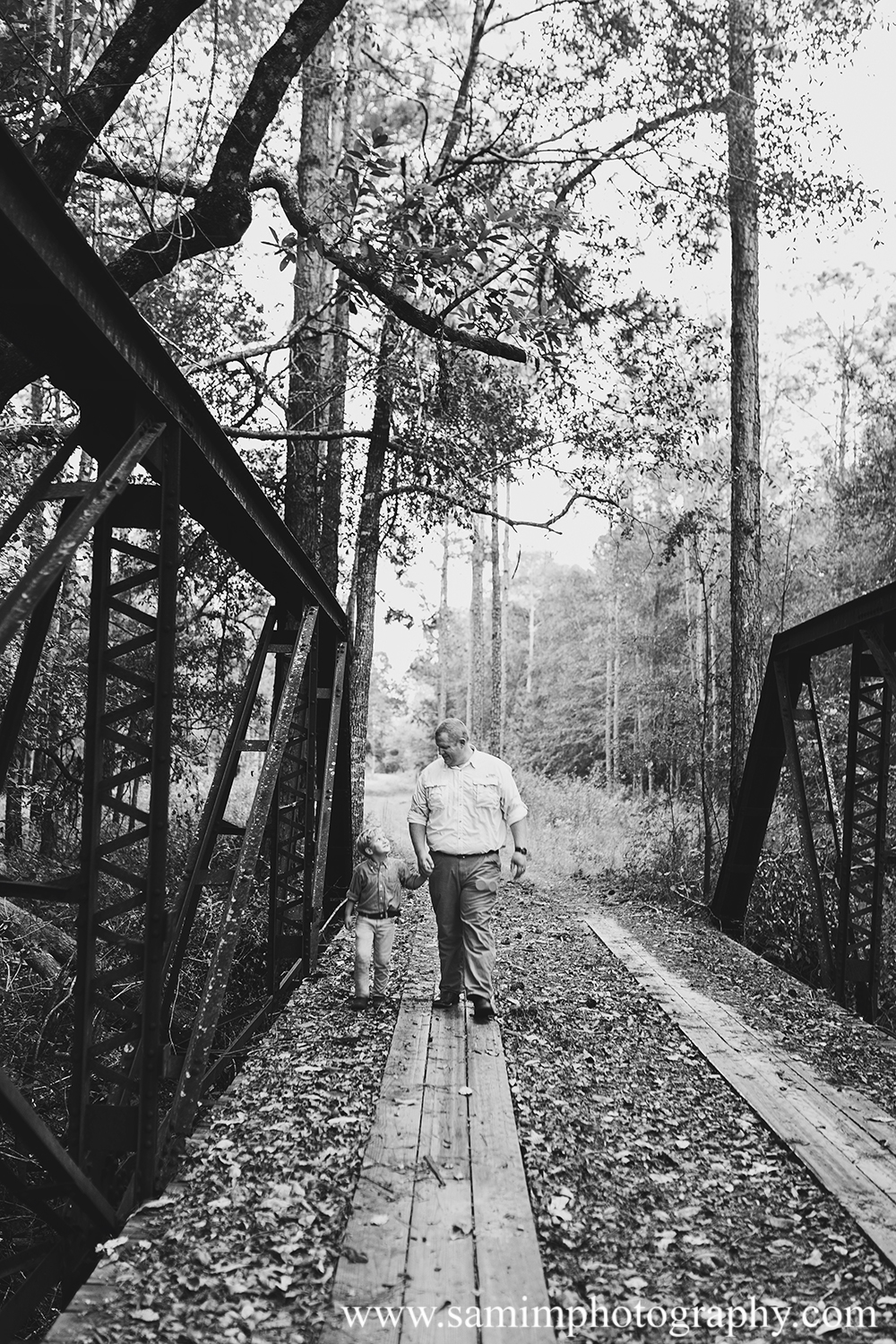 Ashburn Ga Photographer Country Family session Ross Lake wildflower