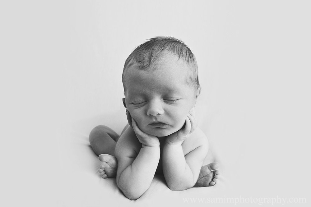 Ashburn GA photographer Snuggly Newborn Studio Session