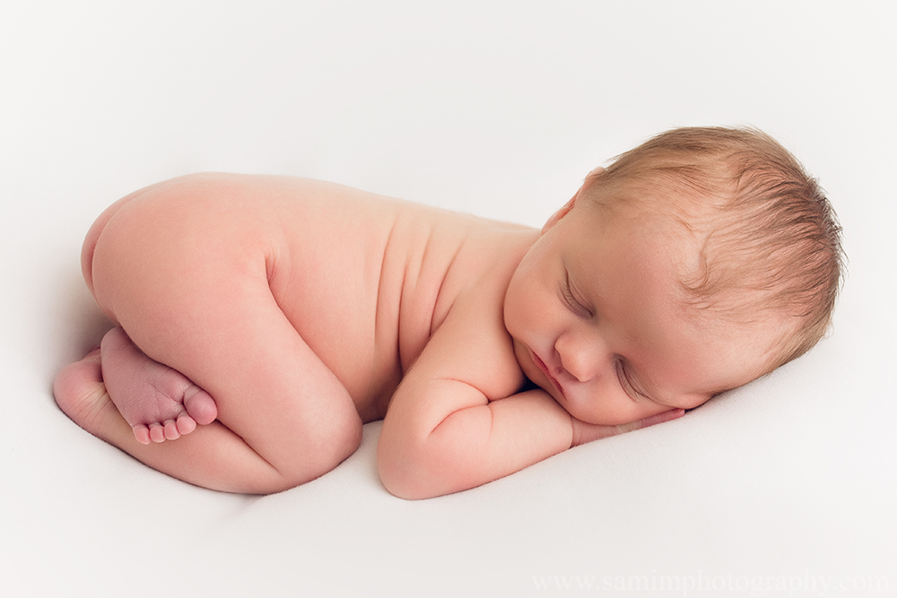 Ashburn GA photographer Snuggly Newborn Studio Session