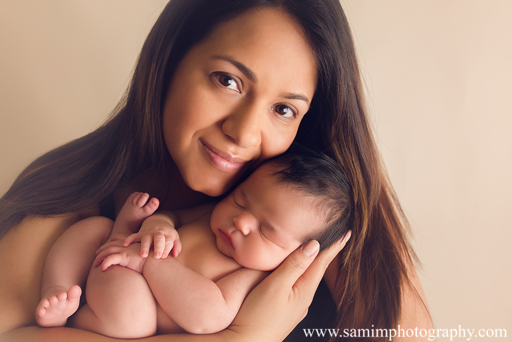 SamiM Photography newborn studio session recapping 365 days