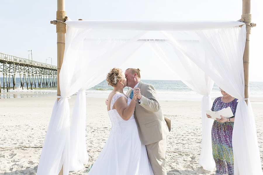 SamiM Photography Oak Island Wedding