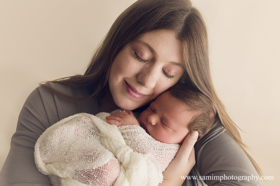 SamiM Photography little boy's newborn session family newborn mother and baby