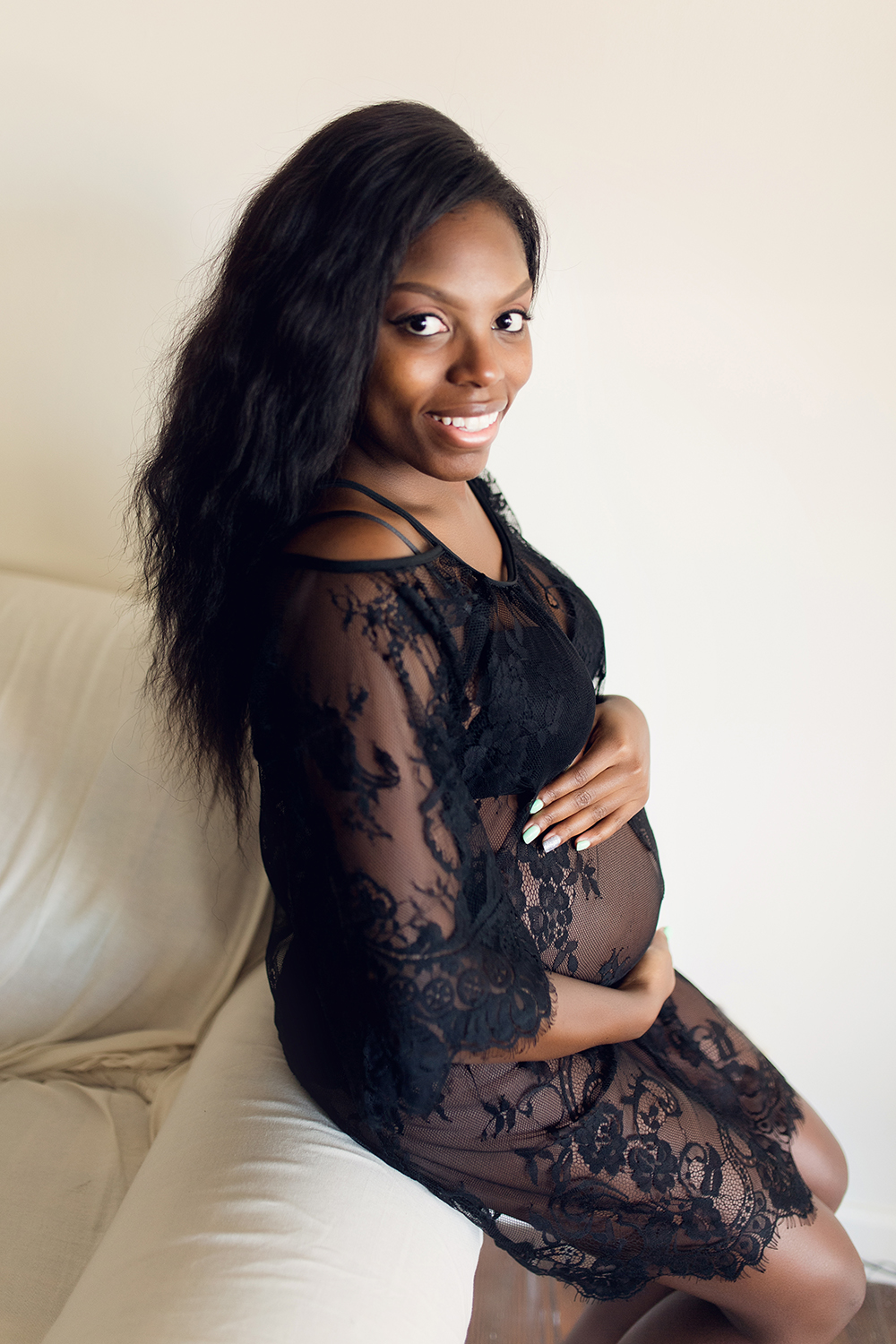 SamiM Photography Maternity boudoir Black beauty