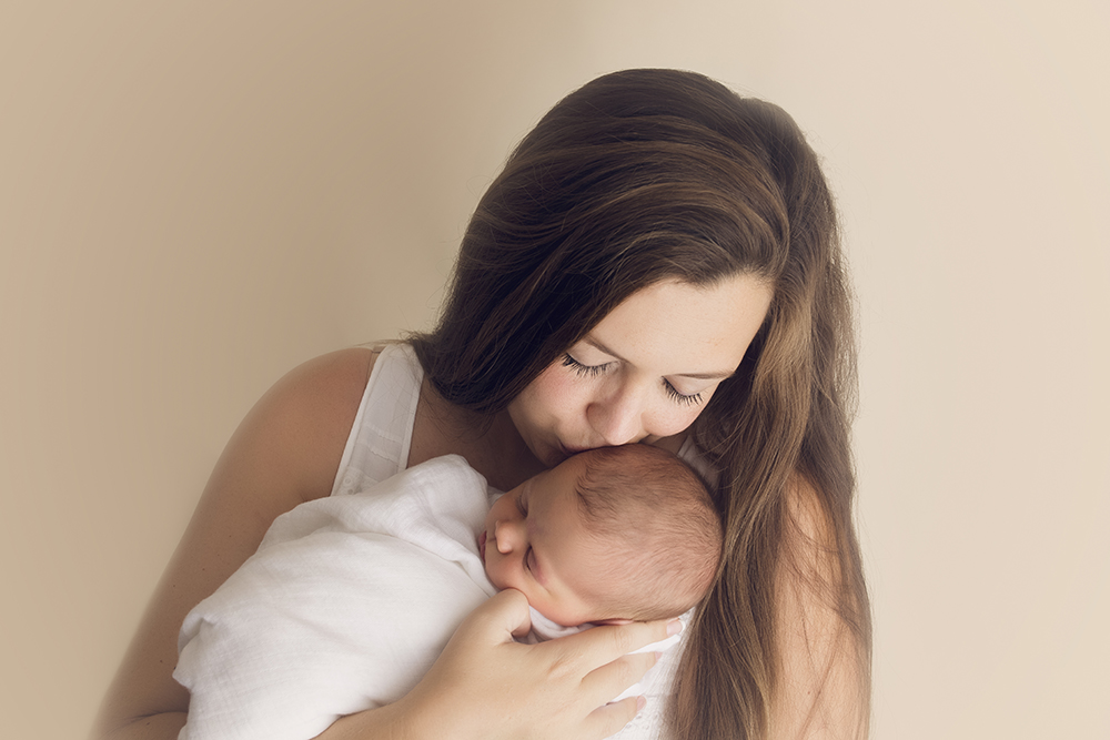 Floral Newborn Session newborn family photos newborn mom and baby photos